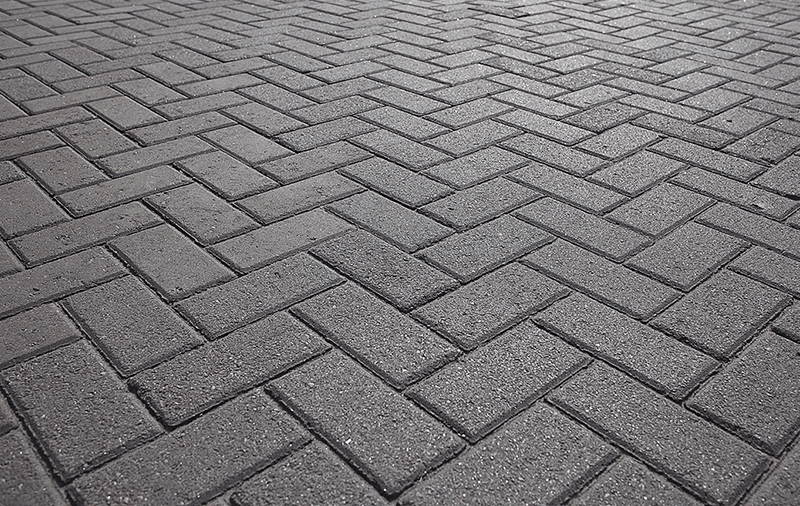 SummitSeal - Block Paving Sealer – Acrylic Water Based – Colour Enhancer - Everest Paints