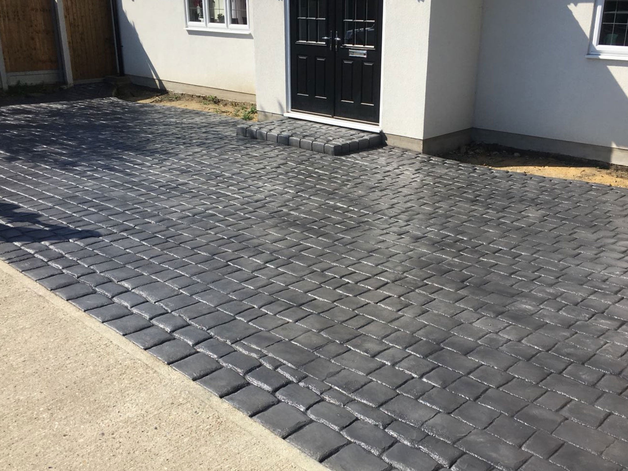 SummitSeal - Imprinted Concrete Sealer - Satin - Everest Paints